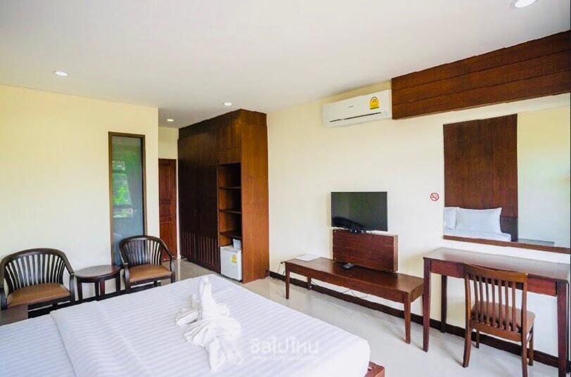 The Green Residence 304 Si Maha Phot Екстериор снимка